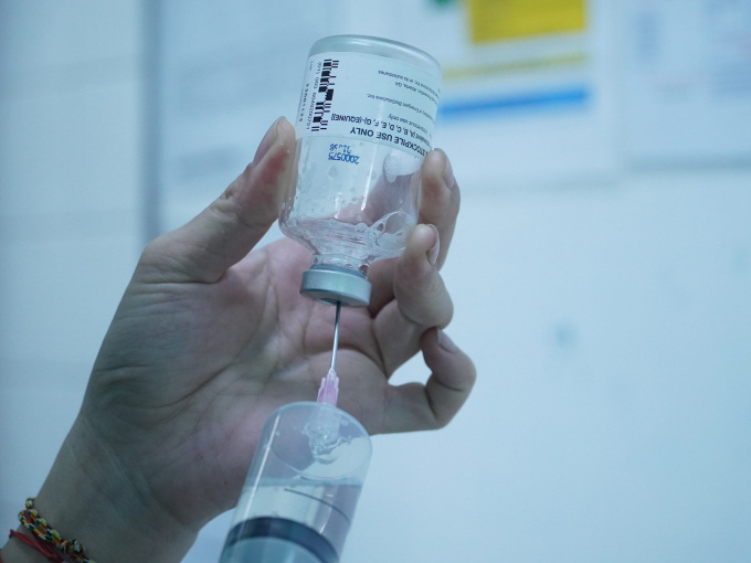 Nhiều bệnh viện ở TP.HCM thiếu thuốc hiếm, bác sĩ phải đổi phác đồ