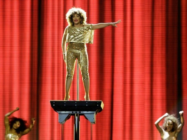 Tina Turner sống đau khổ nhưng chưa bao giờ xin thương hại