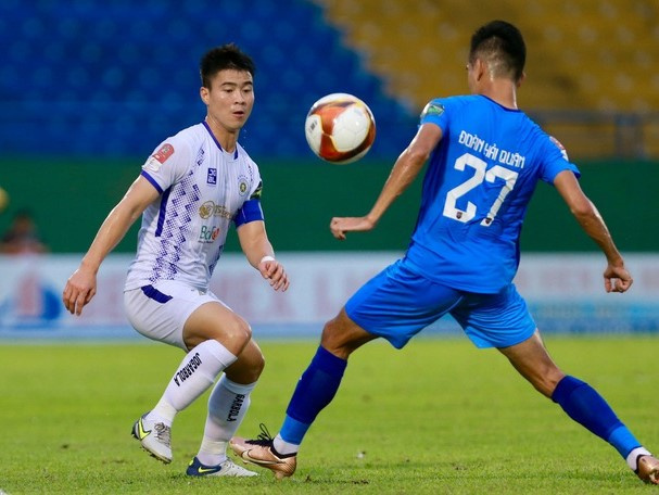 Tiến Linh ghi bàn, B.Bình Dương cầm hòa Hà Nội FC