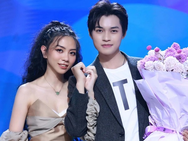 Quản lý showroom ô tô đang tìm hiểu cháu ngoại PGS Văn Như Cương: 'Mình không thấy áp lực'