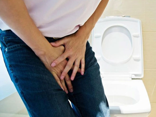 Dấu hiệu tiểu ra máu cảnh báo ung thư ở nam giới