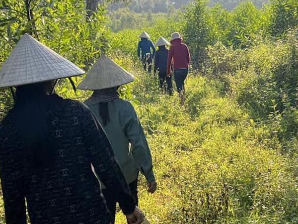 Nam sinh lớp 9 mất tích, cả trăm người đi tìm kiếm