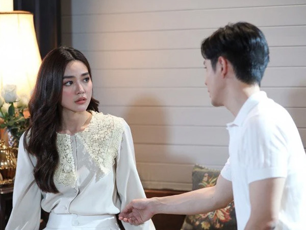 Món quà cưới của người yêu cũ khiến vợ chồng tôi tranh cãi quyết liệt