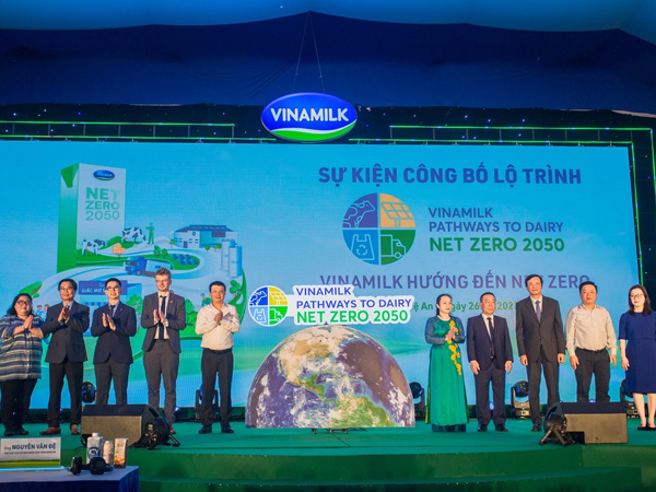 Nhà máy và trang trại của Vinamilk được chứng nhận đạt trung hòa Carbon
