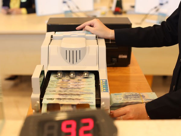 Ngân hàng nói gì về lãi suất vay mua nhà vẫn trên 14%/năm?