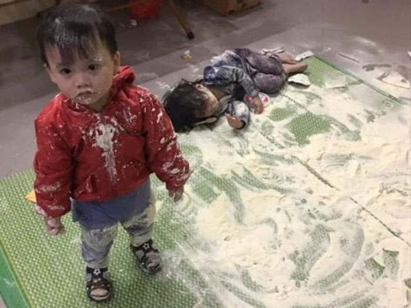 Phụ huynh khóc thét khi chứng kiến 'bãi chiến trường' do các con bày ra khi mới ngày đầu tiên nghỉ hè