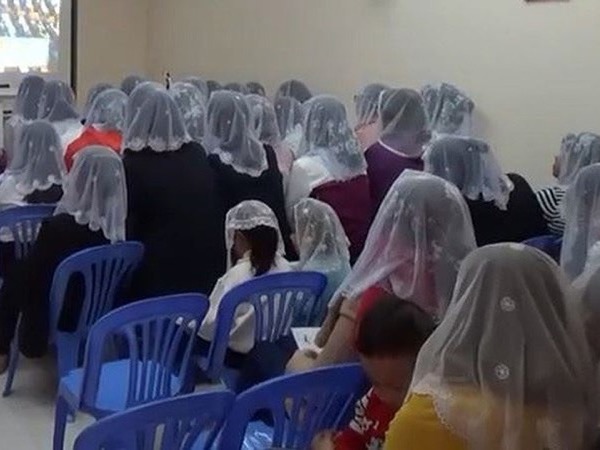 Truy tố bị can lợi dụng sự mê tín của người dân để chiếm đoạt tài sản
