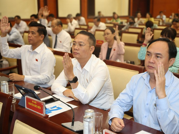 Từ ngày mai, TP HCM tăng mức phí làm hồ sơ nhà, đất