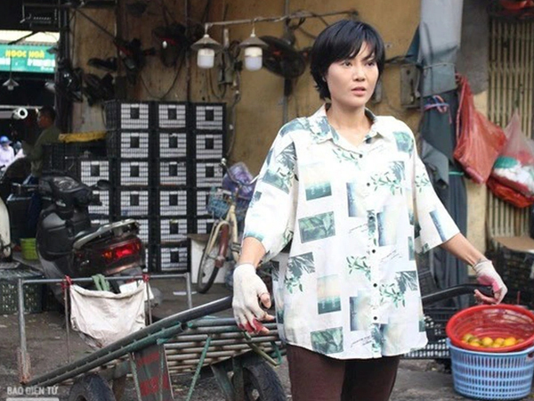 Hé lộ những cảnh quay cuối của 'Cuộc đời vẫn đẹp sao': Luyến không theo đại gia, vẫn gắn bó ở xóm chợ nghèo