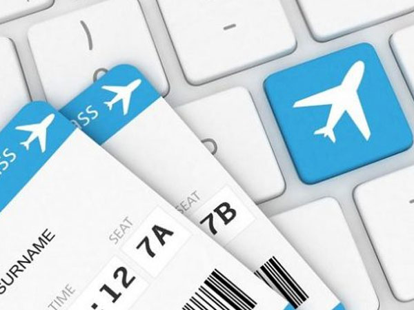 Vì sao chỉ được mua tối đa 9 vé máy bay một lần trên website hãng bay?