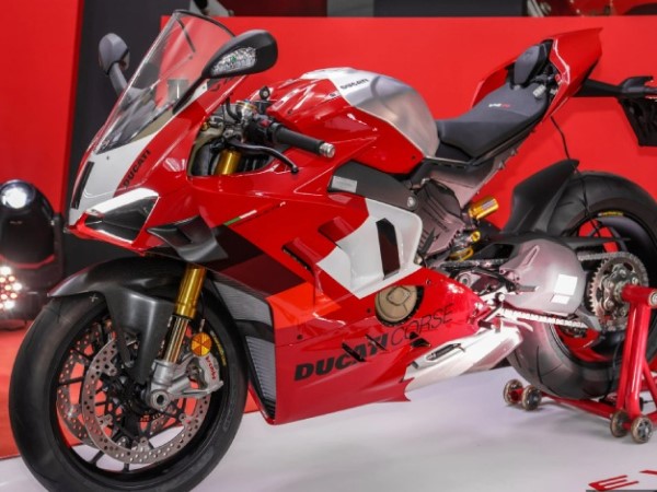 2023 Ducati Panigale V4R về Đông Nam Á, giá hơn 2,3 tỷ đồng