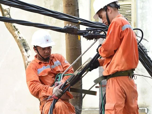 Lịch cắt điện Hà Nội ngày mai 2/6: Nắng nóng gay gắt với mức nhiệt lên đến 39 độ, nhiều khu phố mất điện từ sáng sớm