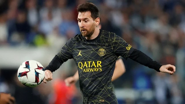 Messi chính thức chia tay PSG