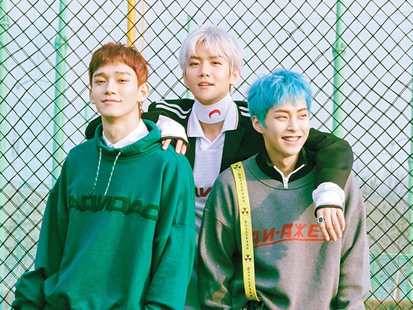 Baekhyun, Xiumin và Chen (EXO) khởi kiện yêu cầu SM Entertainment chấm dứt 'hợp đồng nô lệ'