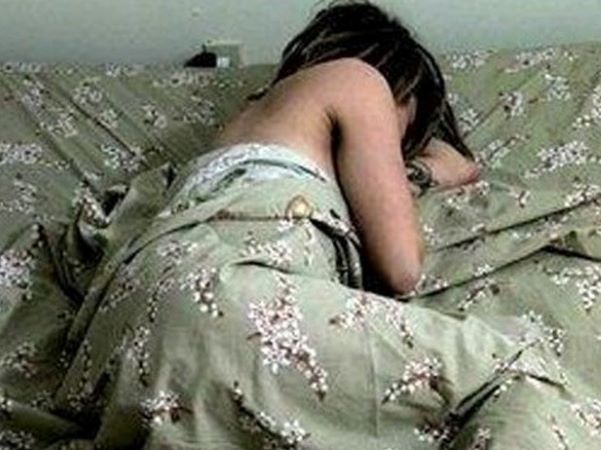 Tạm giữ hình sự gã thanh niên hiếp dâm nữ nhân viên quán bar tuổi vị thành niên