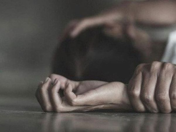 2 thanh niên đi tù vì 'làm chuyện người lớn' với bạn gái nhí