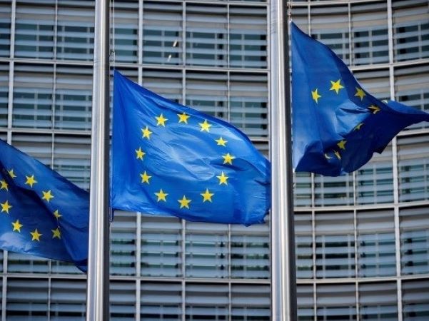 Google, Facebook thoát ‘gánh nặng’ tại châu Âu