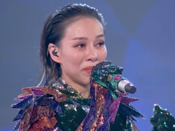Thảo Trang mạnh mẽ cũng có lúc 'yếu đuối', muốn có người 'tay trong tay' trên đường đời