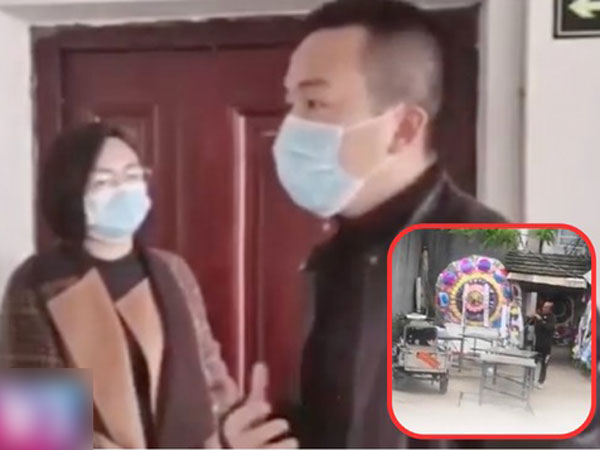 Bạn gái nhắn tin 'bà dì của em đi rồi, tối anh qua với em nhé', nam thanh niên thật thà mang hoa đến viếng bị nhà người yêu đánh sống dở chết dở