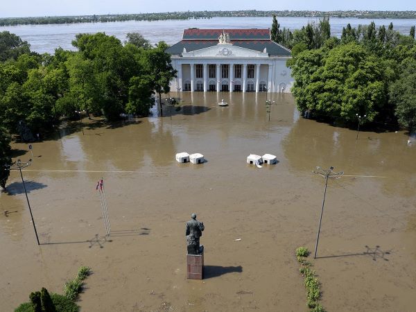 Nga kêu gọi thế giới điều tra vụ phá đập, Ukraine muốn tòa quốc tế vào cuộc