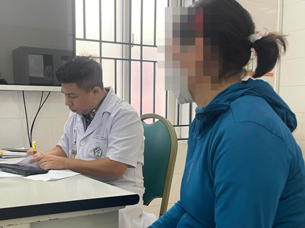 Đi khám gan, bất ngờ phát hiện mắc ung thư vú
