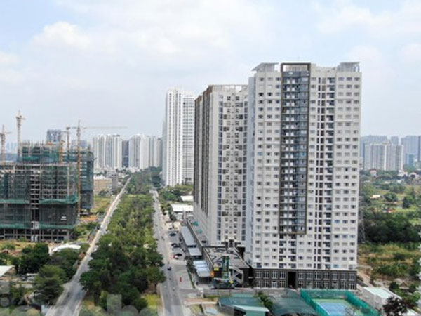 Doanh nghiệp bất động sản ngộp thở như 'người sắp chết đuối'