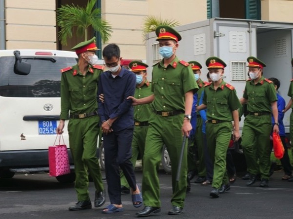 Vụ Thuduc House: Cựu cán bộ Cục Thuế TP HCM khai 'hoàn cảnh bắt buộc'