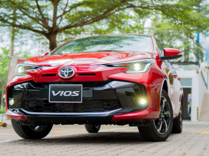 Toyota Vios 2023 – Bổ sung trang bị, tham vọng giữ vững ngôi vương