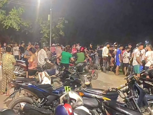 Vụ đâm vợ, đổ xăng đốt nhà 'tình địch' vì ghen tuông: Người vợ đã tử vong