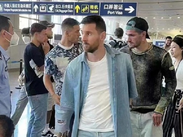 Messi được chào đón nồng nhiệt ở Trung Quốc