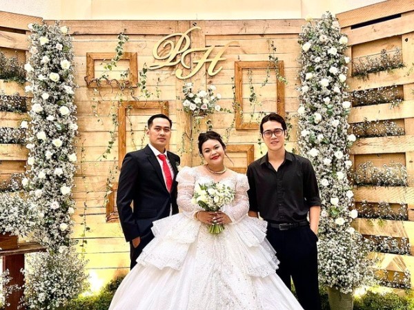 Huỳnh Lập và dàn sao chúc mừng đám cưới Ngọc Hoa