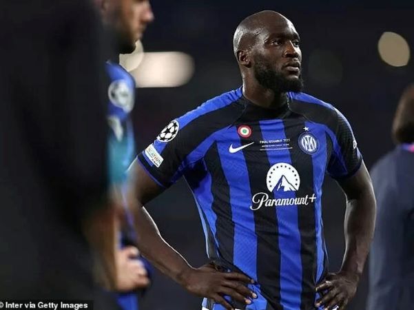 'Cú đánh đầu ấy sẽ mãi ám ảnh Lukaku'