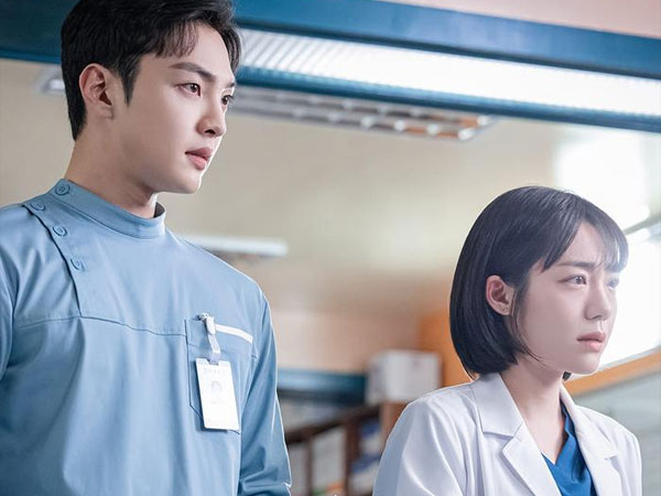 Chỉ còn 2 tập cuối, Người Thầy Y Đức 3 phải đối mặt với làn sóng tẩy chay mạnh mẽ của khán giả