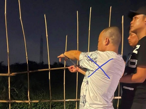 Vụ thi thể trong bao tải ở Hải Phòng: Di lý nghi phạm, thực nghiệm hiện trường
