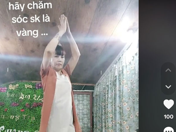 Dân mạng 'thảng thốt' trước video nhảy múa 'hồi xuân' của 'cô dâu 62 tuổi' cưới chồng trẻ