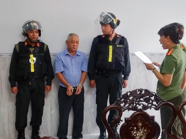 Khám nhà nguyên trưởng phòng kiểm sát điều tra án kinh tế chức vụ tỉnh Đồng Nai