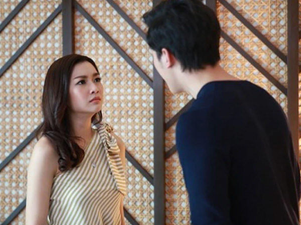 Về nhà bạn trai chơi, thấy cách anh nói chuyện với mẹ mà tôi muốn bỏ chạy