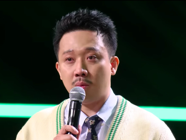 Trấn Thành bật khóc xin lỗi người yêu cũ trên sóng truyền hình: 'Hứa cưới cô ấy nhưng lại không làm được'