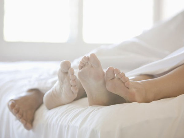 Phát hiện sự thật gây sốc về người vợ mới cưới sau khi khó 'quan hệ thân mật'
