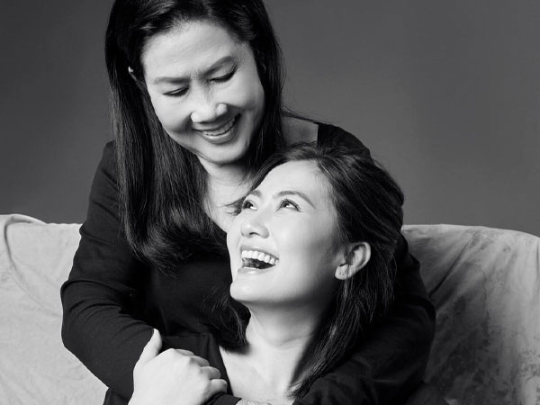 Mẹ ruột Ngọc Lan: Người đàn bà bản lĩnh, nhất quyết không tái hôn, một mình nuôi 2 con nên người suốt 36 năm