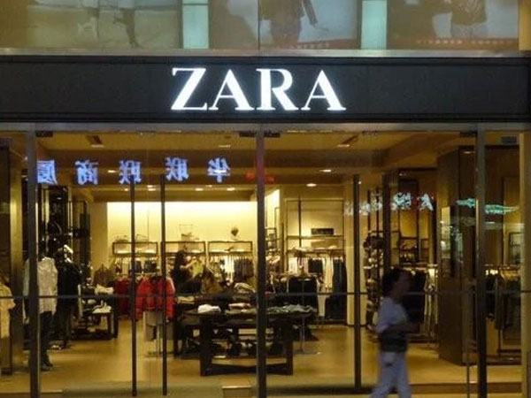 Giải mã sự tuột dốc của ZARA ở Trung Quốc: Thời trang nhanh hết thời, không chịu livestream bán hàng, quần áo nội địa Trung ngày càng xuất sắc