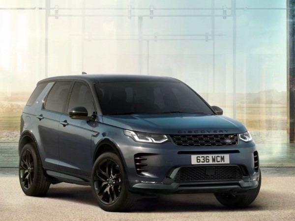 Land Rover Discovery Sport 2024 bỏ phím bấm vật lý, dùng màn hình cảm ứng cong