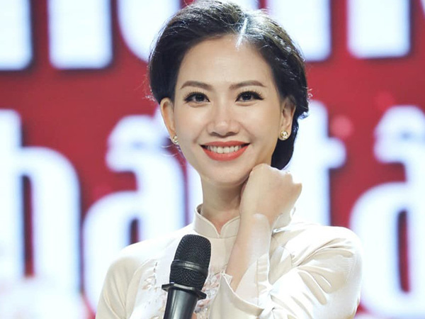 Những sự cố 'cười ra nước mắt' khi dẫn trực tiếp của MC Mỹ Vân VTV