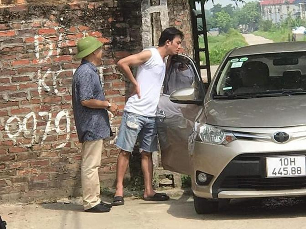 Rò rỉ tạo hình của Doãn Quốc Đam phim Làng Trong Phố: Mến 'Chí Phèo' đã hết... 'trọc'