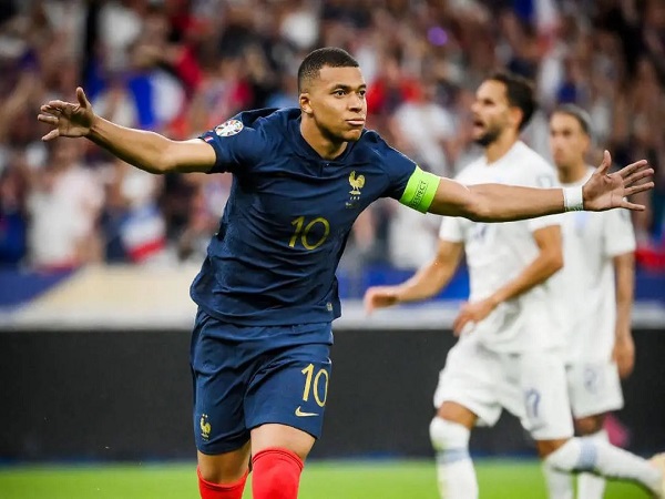 Mbappe phá kỷ lục 65 năm của bóng đá Pháp, tự nhận xứng đáng với Quả Bóng Vàng 2023