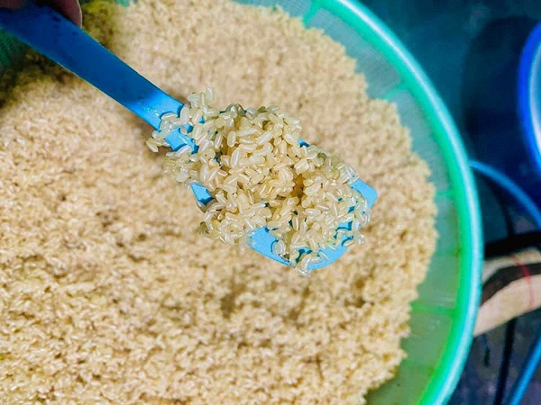 Món ăn hot nhất chợ Tết Đoan Ngọ, dân buôn chốt bán cả tấn