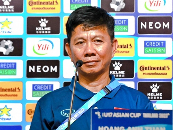 HLV Hoàng Anh Tuấn tự tin trước trận đấu 'sống còn' của U17 Việt Nam