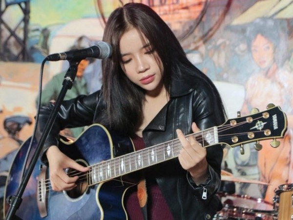 Tâm trạng bất ổn của ca sĩ LyLy sau 1 năm bị trầm cảm
