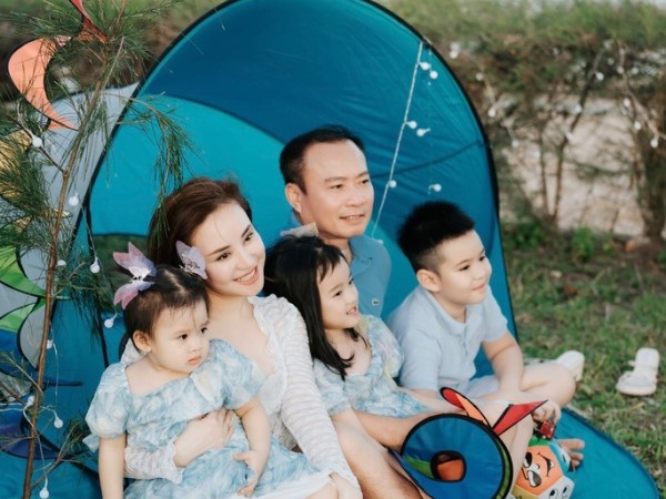 Vy Oanh lần đầu xuất hiện sau thời gian vắng bóng trên mạng xã hội