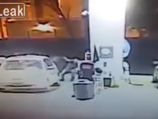Nhân viên cây xăng dàn dựng bị cướp để được tan làm sớm